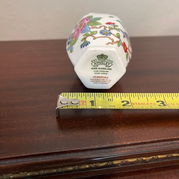 Aynsley Pembroke Pattern Vintage Floral Bud Vase - Picture 5 of 6